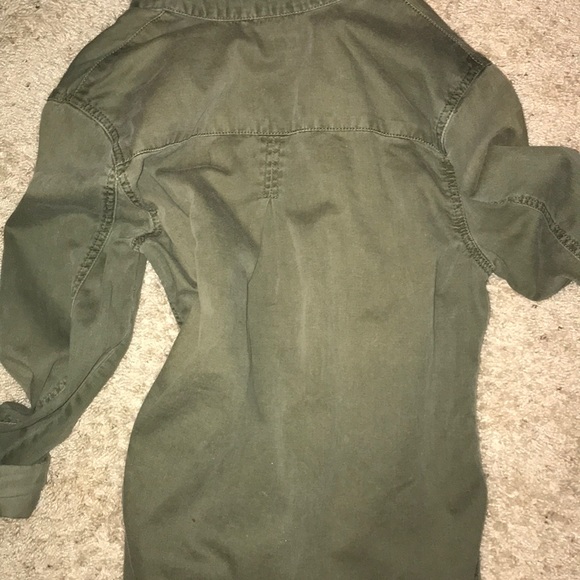 Size L Green jacket/Flannel - Picture 3 of 3